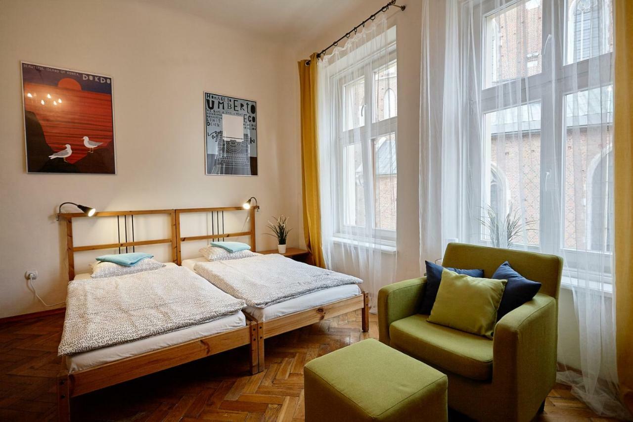 Ferienwohnung Plac Mariacki 8 Krakau Exterior foto