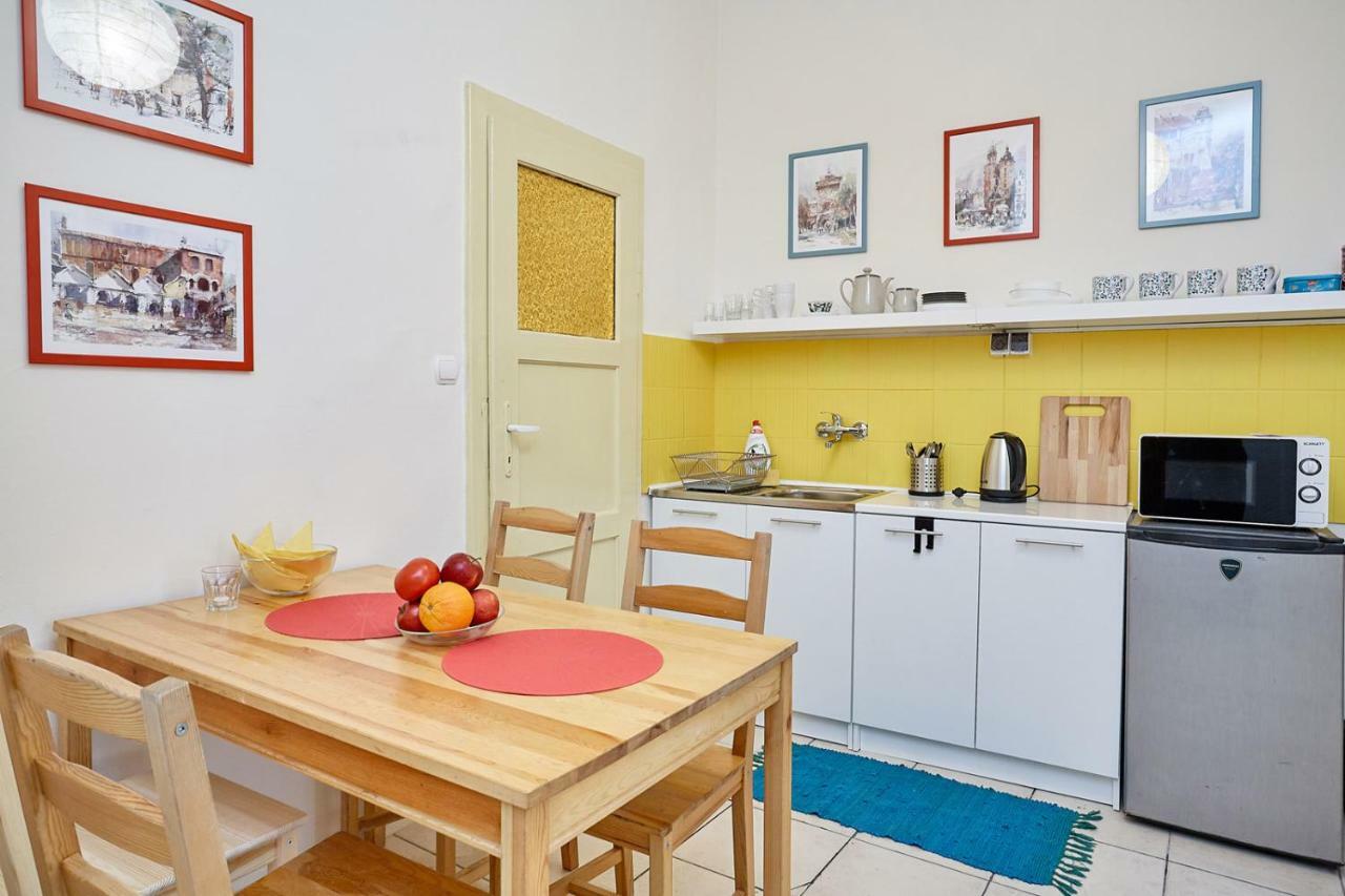 Ferienwohnung Plac Mariacki 8 Krakau Exterior foto